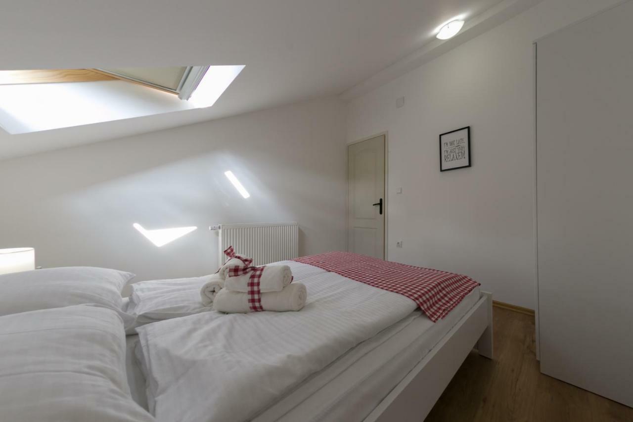 Apartment House Smolcic